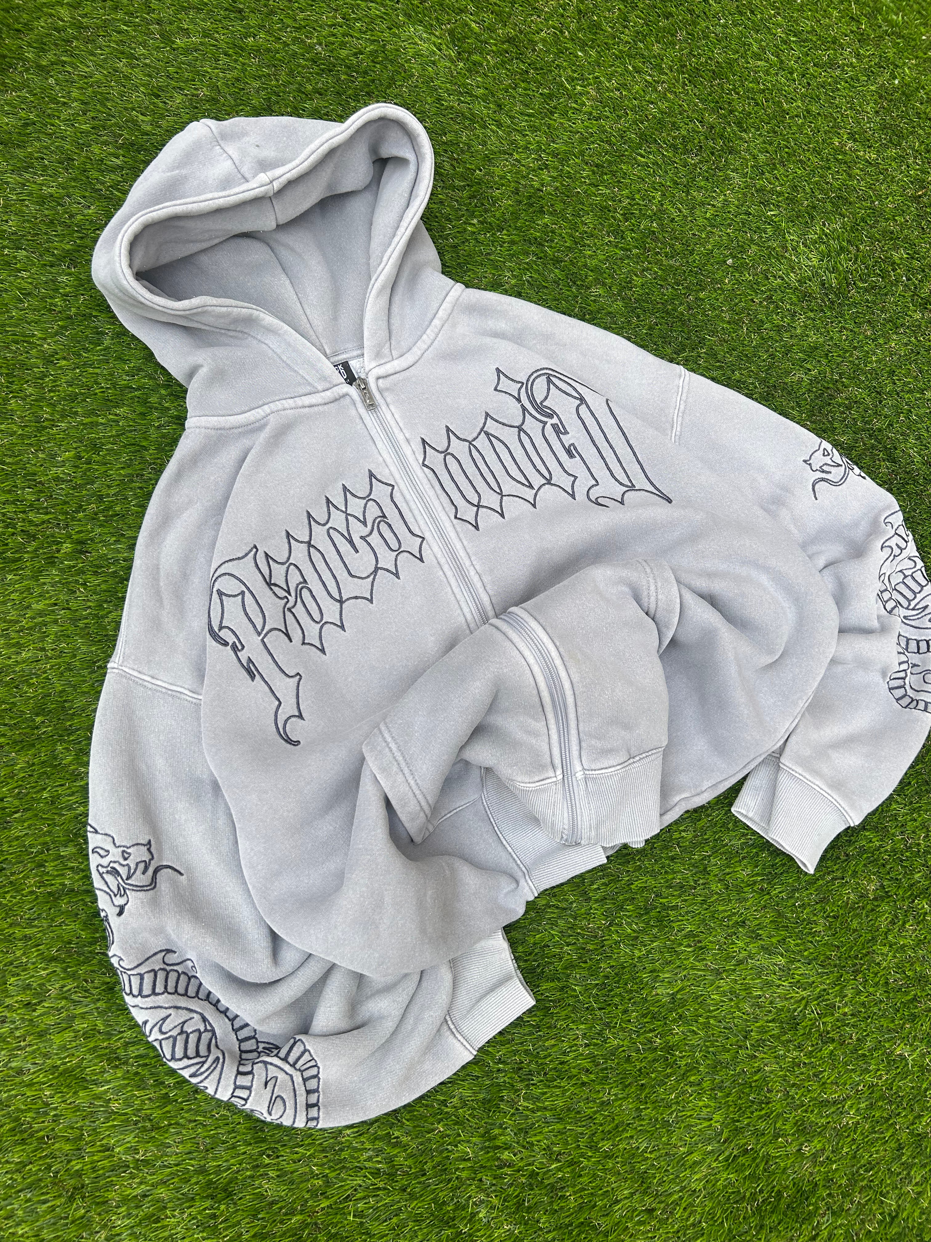 Vintage Paranoid Snake Embroidered Grey Zip Hoodie